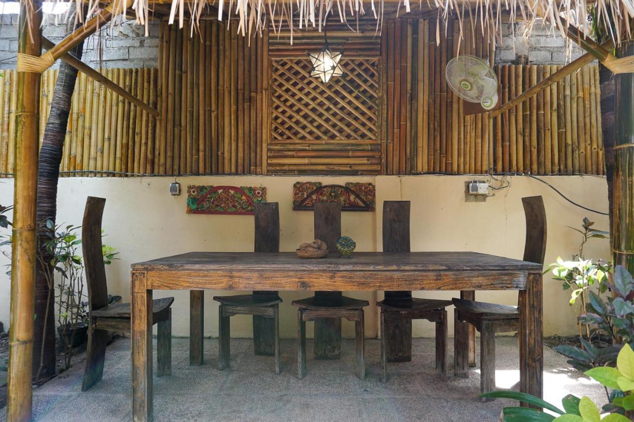 Puri Hondje Hotel Gili Trawangan Exterior photo